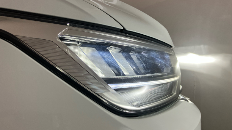 Volkswagen Tiguan 1.5 TSI 150 Active 5dr Petrol Estate